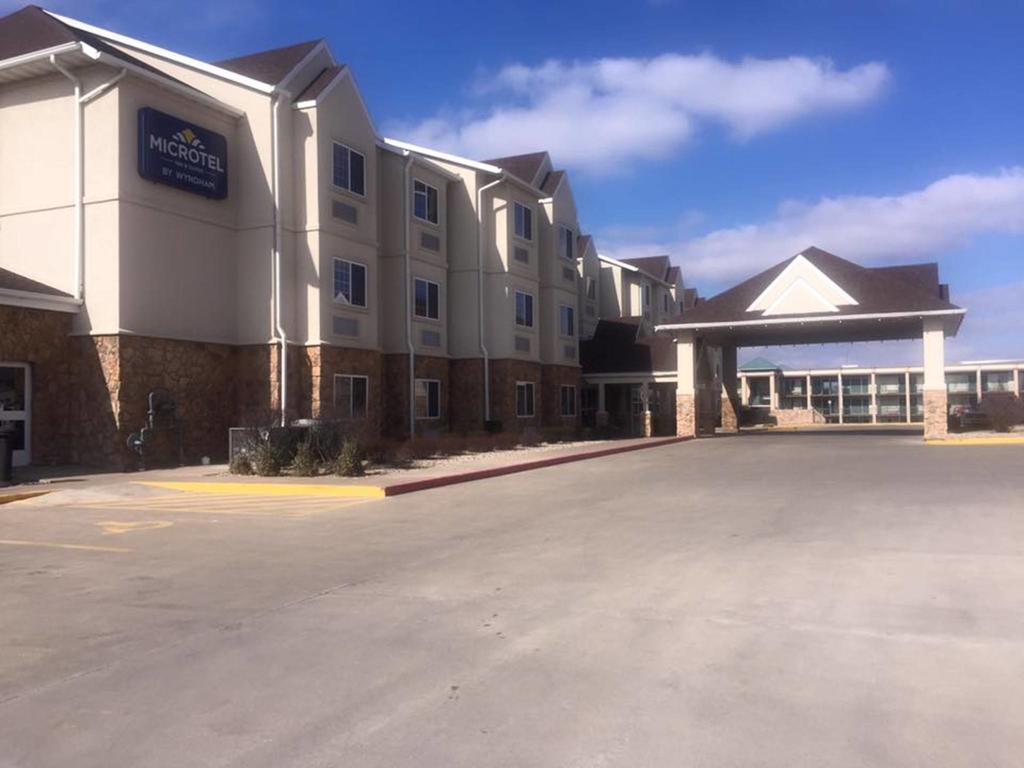 Microtel Inn & Suites By Wyndham Quincy Downtown - River Area Exteriör bild