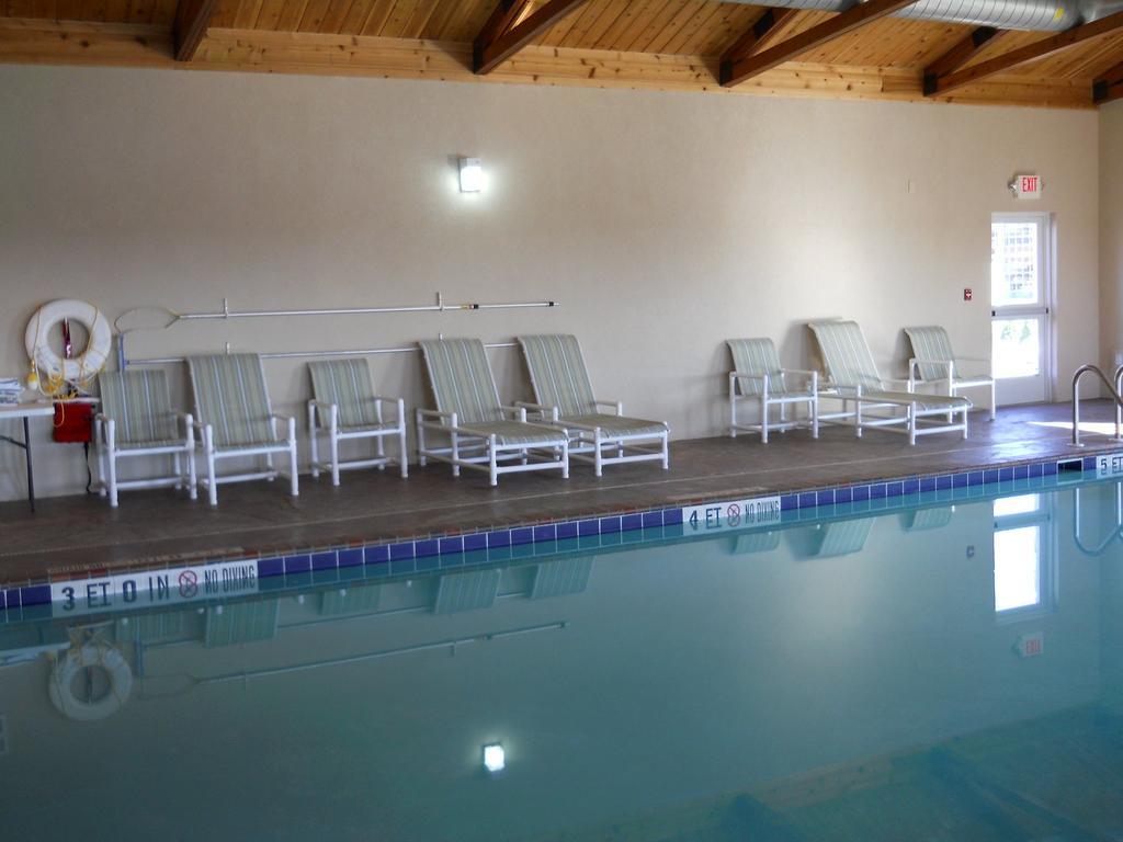 Microtel Inn & Suites By Wyndham Quincy Downtown - River Area Exteriör bild